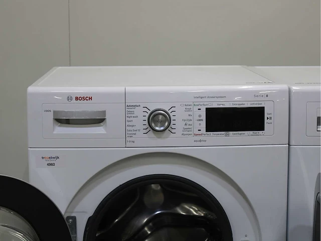 Bosch serie|8 i-dos wasmachine & bosch homeprofessional selfcleaning condenser wasdroger - afbeelding 3 van  8