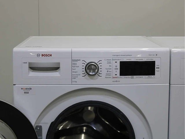 Bosch serie|8 i-dos wasmachine & bosch homeprofessional selfcleaning condenser wasdroger - afbeelding 3 van  8