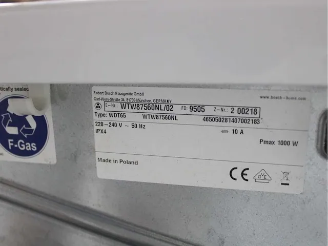 Bosch serie|8 i-dos wasmachine & bosch serie|8 selfcleaning condenser droger - afbeelding 8 van  8