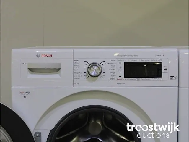 Bosch serie|8 i-dos wasmachine & bosch serie|8 selfcleaning condenser droger - afbeelding 3 van  8