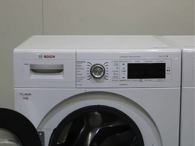 Bosch serie|8 i-dos wasmachine & bosch serie|8 selfcleaning condenser wasdroger - afbeelding 3 van  8