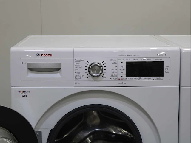 Bosch serie|8 i-dos wasmachine & bosch serie|8 selfcleaning condenser wasdroger - afbeelding 3 van  8