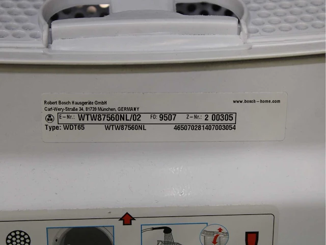 Bosch serie|8 i-dos wasmachine & bosch serie|8 selfcleaning condenser wasdroger - afbeelding 8 van  8