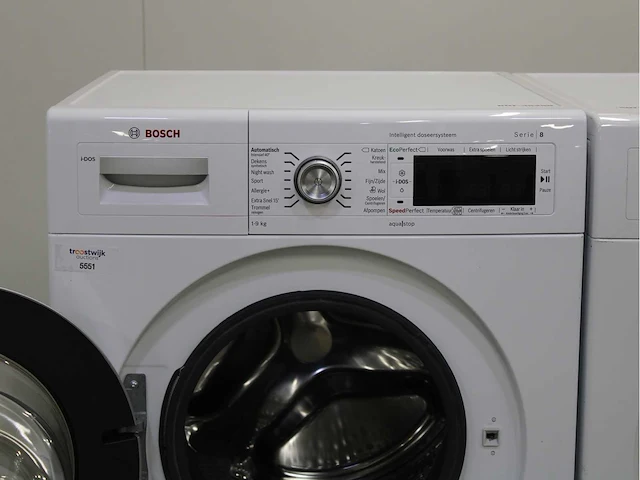 Bosch serie|8 i-dos wasmachine & bosch serie|8 selfcleaning condenser wasdroger - afbeelding 3 van  8