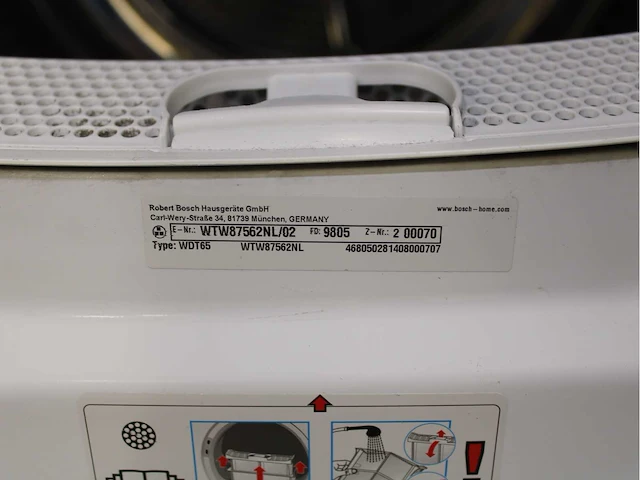 Bosch serie|8 i-dos wasmachine & bosch serie|8 selfcleaning condenser wasdroger - afbeelding 8 van  8