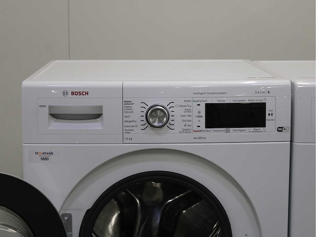 Bosch serie|8 i-dos wifi wasmachine & bosch serie|8 selfcleaning condenser wasdroger - afbeelding 3 van  8