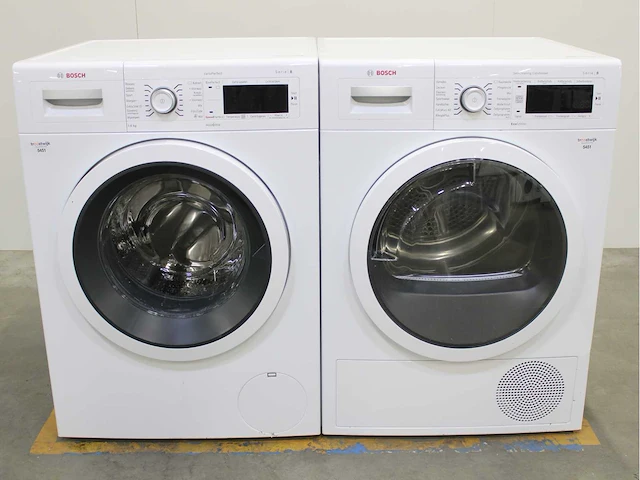 Bosch serie|8 varioperfect wasmachine & bosch serie|8 selfcleaning condenser wasdroger - afbeelding 1 van  8