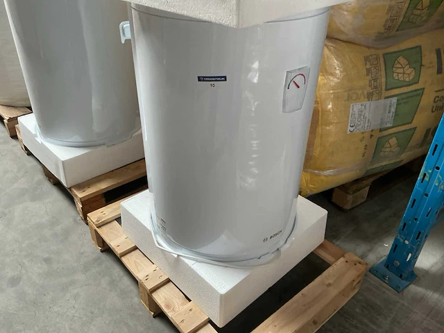 Bosch tronic 4000 t elektrische boiler 77l - afbeelding 3 van  5