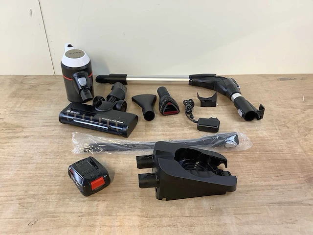 Bosch unlimited 7 steelstofzuiger - afbeelding 2 van  7