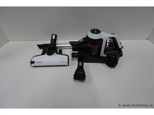 Bosch unlimited bcs612w oplaadbare steelstofzuiger - afbeelding 1 van  4