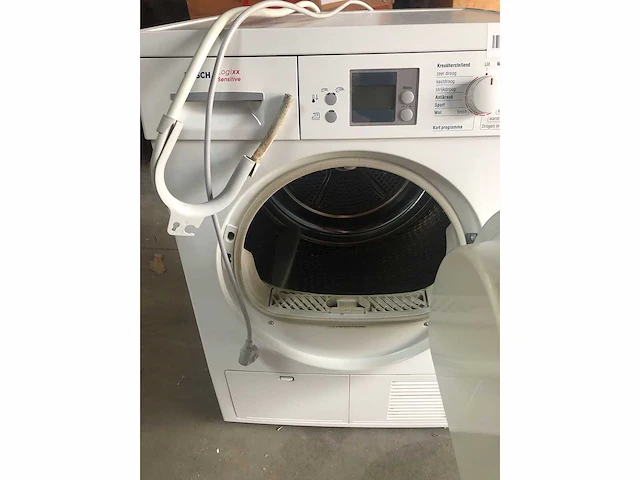 Bosch warmtepomp droger gebruikt 230v 6 kg 2500w - afbeelding 4 van  4