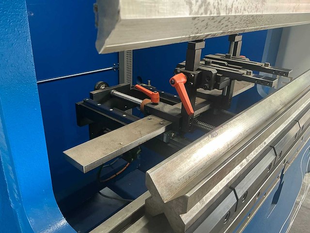 Boschert - profi 28 / 1000 cnc - cnc bending machine - 2014 - afbeelding 13 van  14
