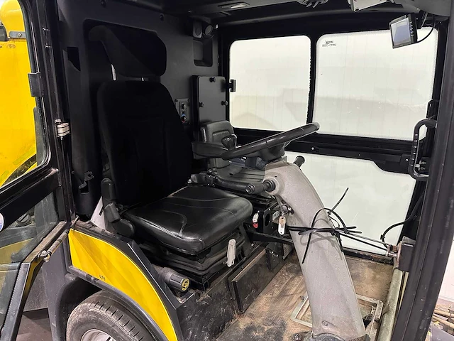 Boschug s2 zelfrijdende veegmachine t-78-fkj - afbeelding 3 van  21
