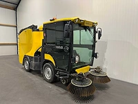 Boschug s2 zelfrijdende veegmachine t-78-fkj - afbeelding 20 van  21