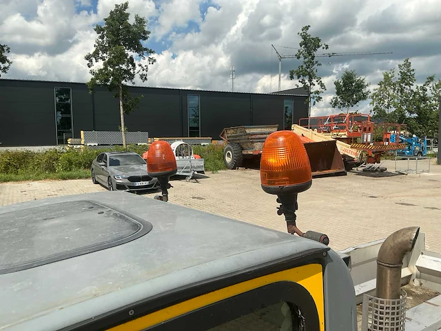 Boschung p4-t pony multicar / transportvoertuig - afbeelding 16 van  27