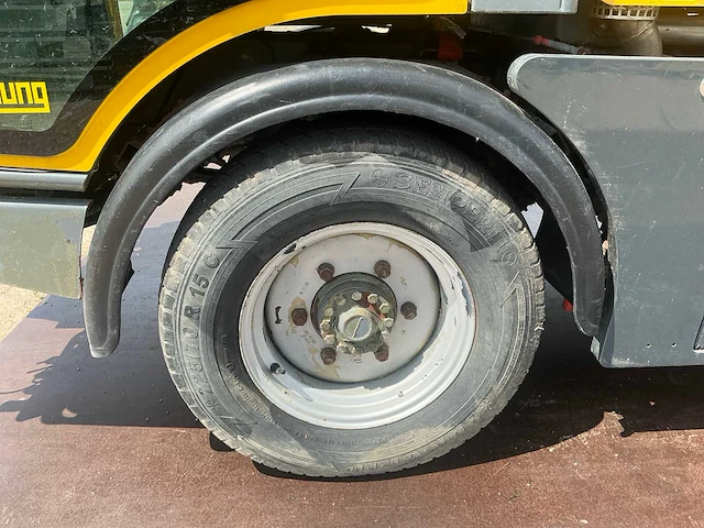 Boschung p4-t pony multicar / transportvoertuig - afbeelding 17 van  27