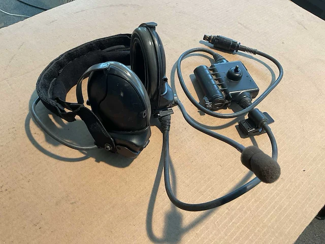 Bose headset - afbeelding 1 van  3