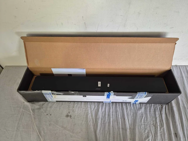 Bose soundbar 500 black - afbeelding 2 van  3