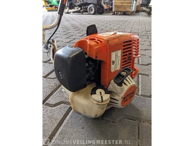 Bosmaaier benzine stihl, fs100, bouwjaar 2006 - afbeelding 5 van  7