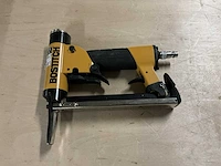 Bostich 21680b pneumatische tacker (2x) - afbeelding 1 van  3