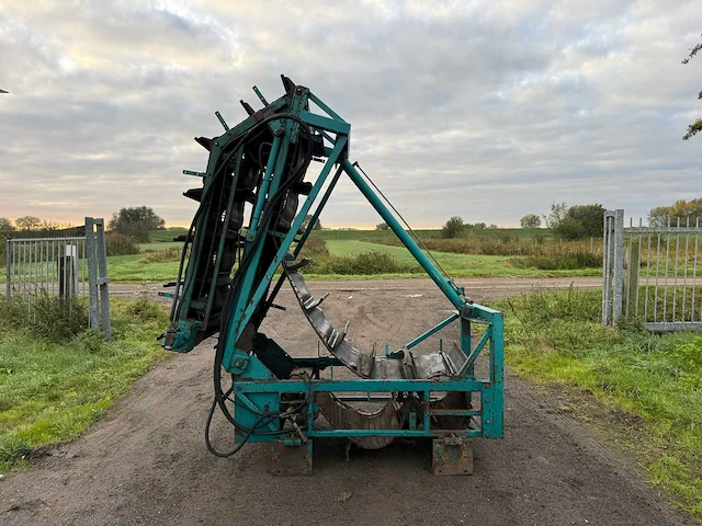 Botman wagentransporteur tbv rooimachine - afbeelding 12 van  21