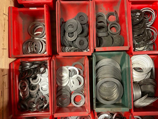 Bouten, moeren & ringen - afbeelding 4 van  9