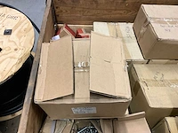 Bouw- en bevestigingsmateriaal - afbeelding 8 van  8