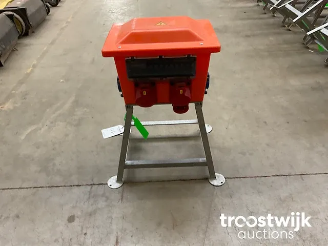 Bouw aansluitkast - afbeelding 10 van  12