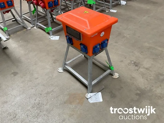 Bouw aansluitkast - afbeelding 7 van  12