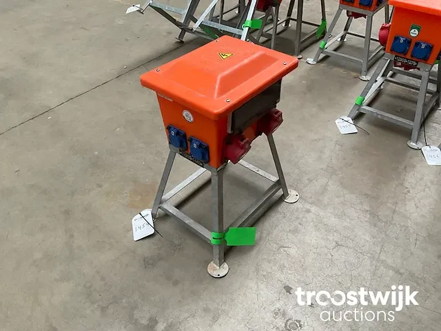 Bouw aansluitkast - afbeelding 9 van  12