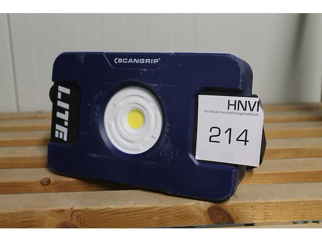 Bouw led lamp scangrip. laadkabel ontbreekt. - afbeelding 1 van  2