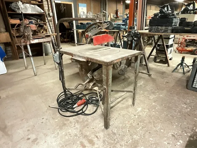 Bouw zaagtafel - afbeelding 6 van  11