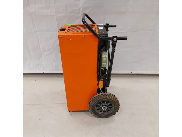 Bouwdroger 150l 230v trotec, ttk 800, bouwjaar 2013 - afbeelding 3 van  6