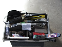 Bouwgerelateerde producten w.o. kwasten, boren en bevestigingsmaterialen. - afbeelding 1 van  1