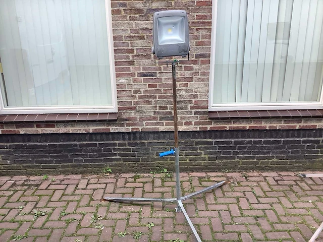 Bouwlamp - afbeelding 2 van  2
