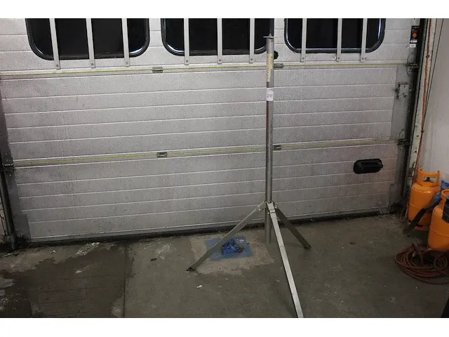 Bouwlampstatief - afbeelding 1 van  2