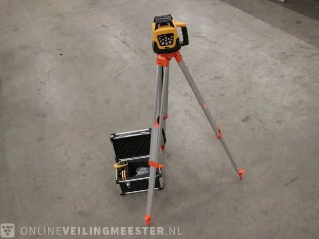 Bouwlaser op statief geo tech - afbeelding 1 van  3