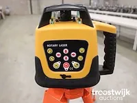Bouwlaser op statief - afbeelding 1 van  5