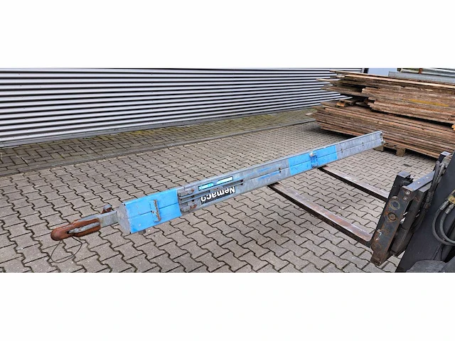 Bouwlift met mast 330cm - afbeelding 4 van  6