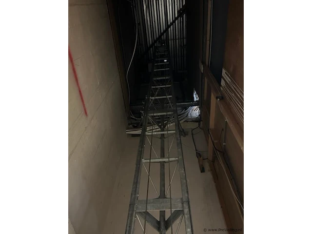 Bouwma warry whippet bouwlift - 140x140x120 cm, lengte ca. 9 meter - afbeelding 2 van  7