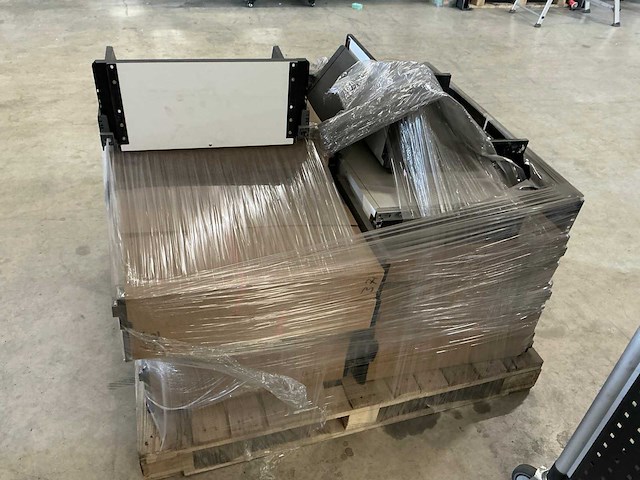 Bouwpakket badkamerkast (55x) - afbeelding 2 van  17