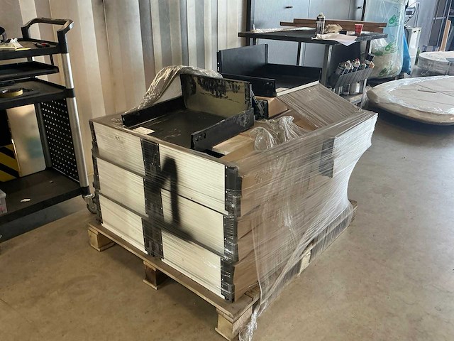 Bouwpakket badkamerkast (55x) - afbeelding 13 van  17