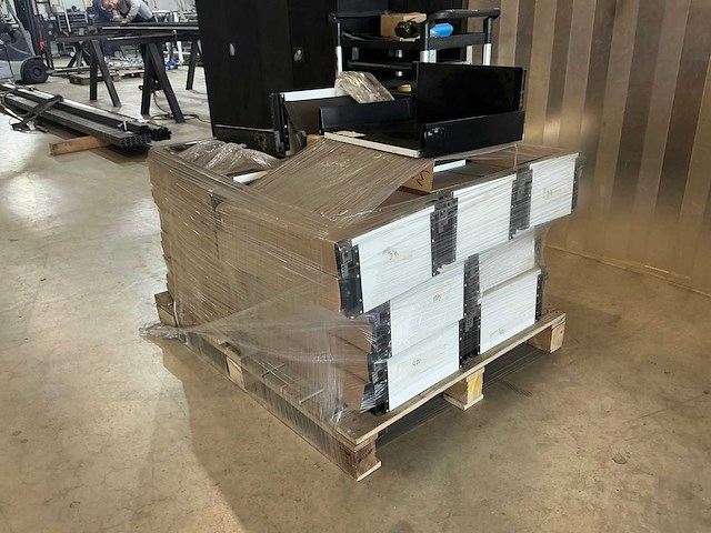 Bouwpakket badkamerkast (55x) - afbeelding 15 van  17