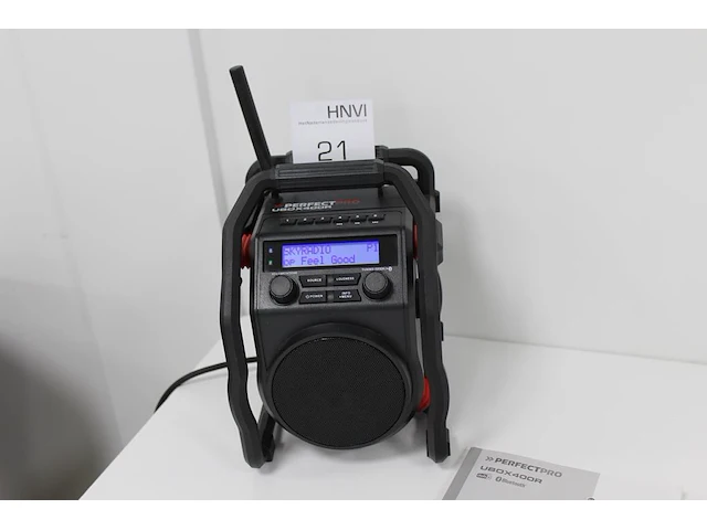 Bouwradio perfect pro ubox 400r met voedingskabel. - afbeelding 1 van  2