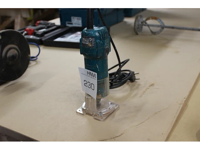 Bovenfrees makita, type 3707f - afbeelding 1 van  2