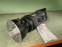 Bowens gm750 plus+ studio flash light - afbeelding 1 van  6
