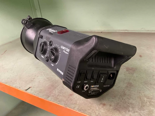 Bowens gm750 plus+ studio flash light - afbeelding 3 van  6