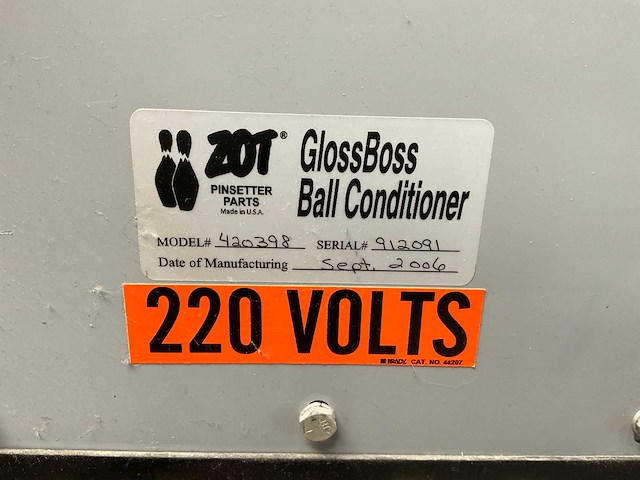 Bowlingbal reinigingsmachine - afbeelding 10 van  10