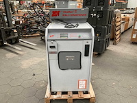 Bowlingbal reinigingsmachine - afbeelding 2 van  10