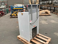 Bowlingbal reinigingsmachine - afbeelding 5 van  10